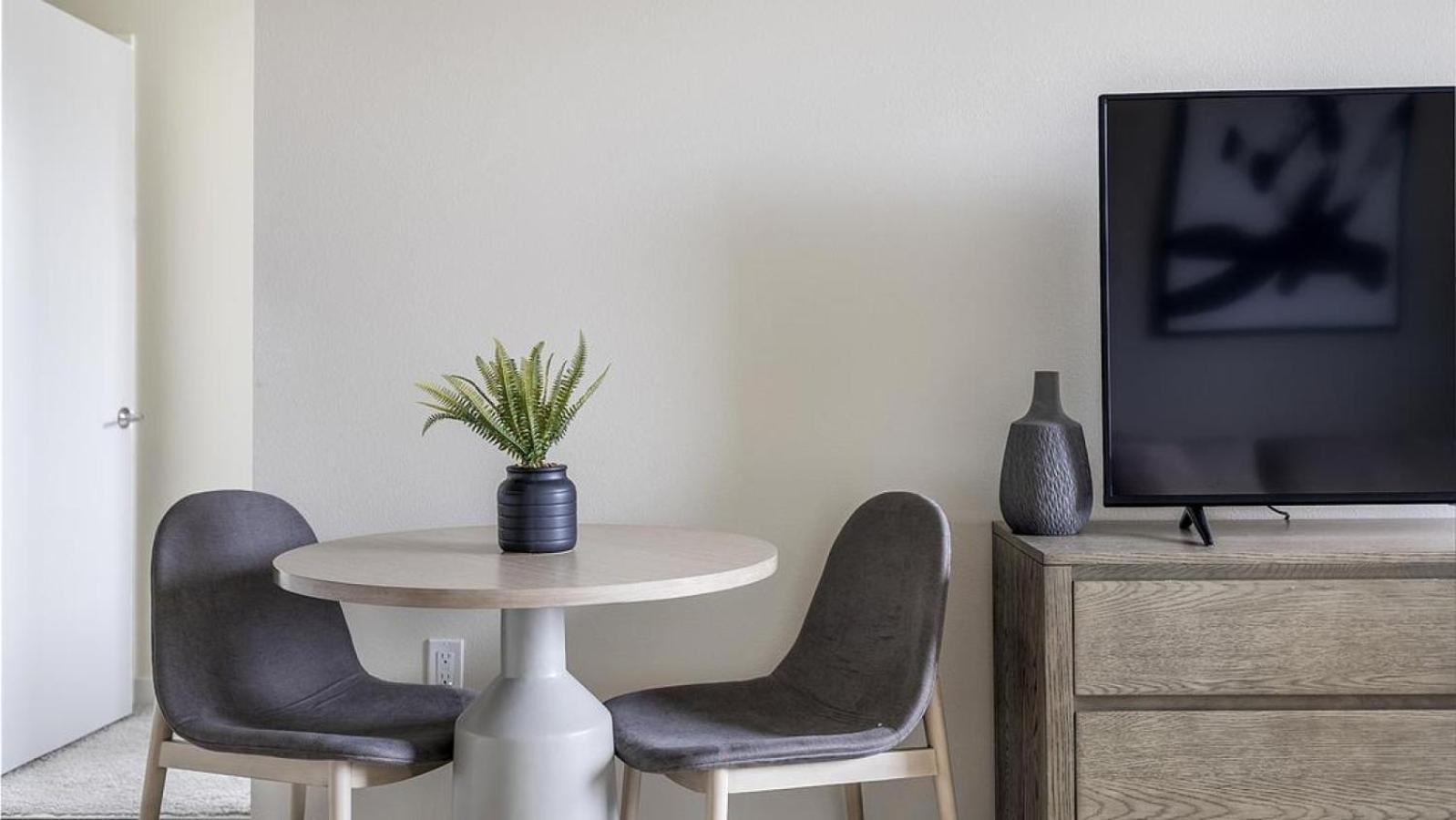 Apartment Landing At Marquam Heights - 2 Bedrooms In Southwest