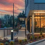 Landing At Marquam Heights - 2 Bedrooms In Southwest Portland