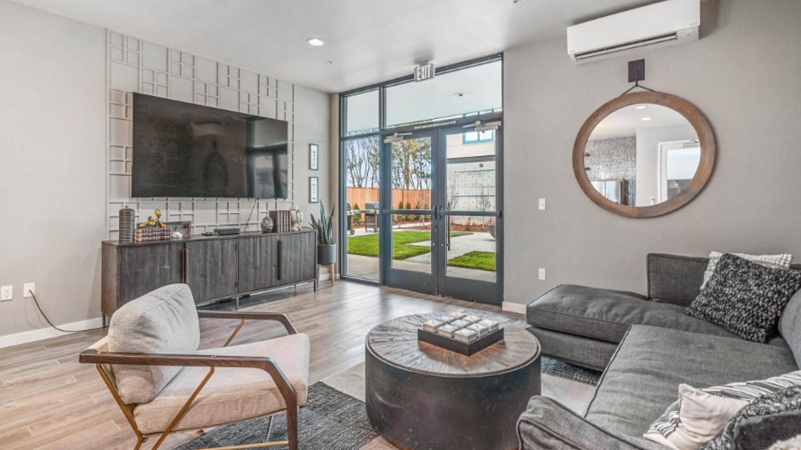 Landing At Marquam Heights - 2 Bedrooms In Southwest Apartment
